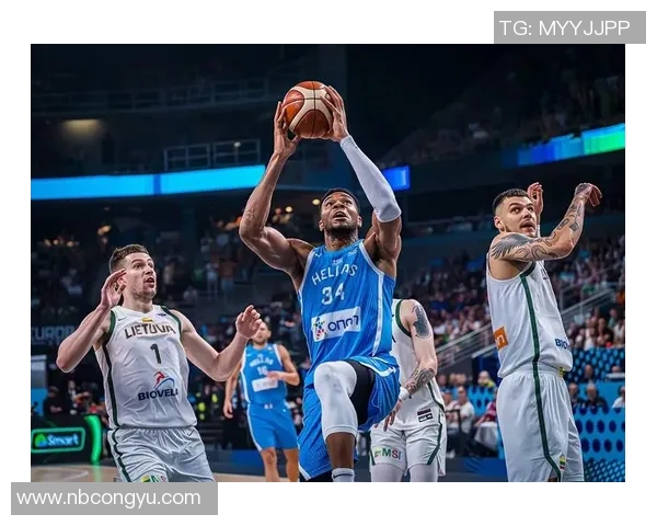 希腊男篮与冰岛男篮激战正酣谁能在比赛中笑到最后