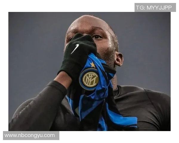 曼联与阿尔克马尔激战正酣比分揭晓引发球迷热议