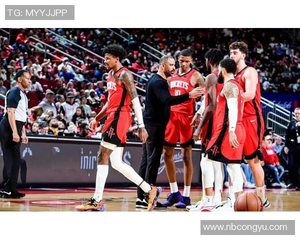 火箭队在2014年对阵太阳队的精彩回顾与赛季分析