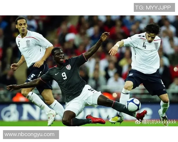 热刺与巴萨激战正酣球迷期待精彩对决与精彩进球